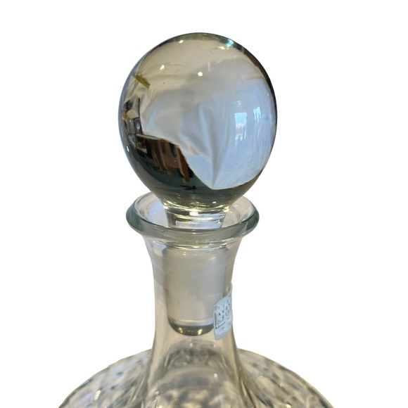 Fifth Avenue Crystal Decanter 9 1/2” - Picture 3 of 7